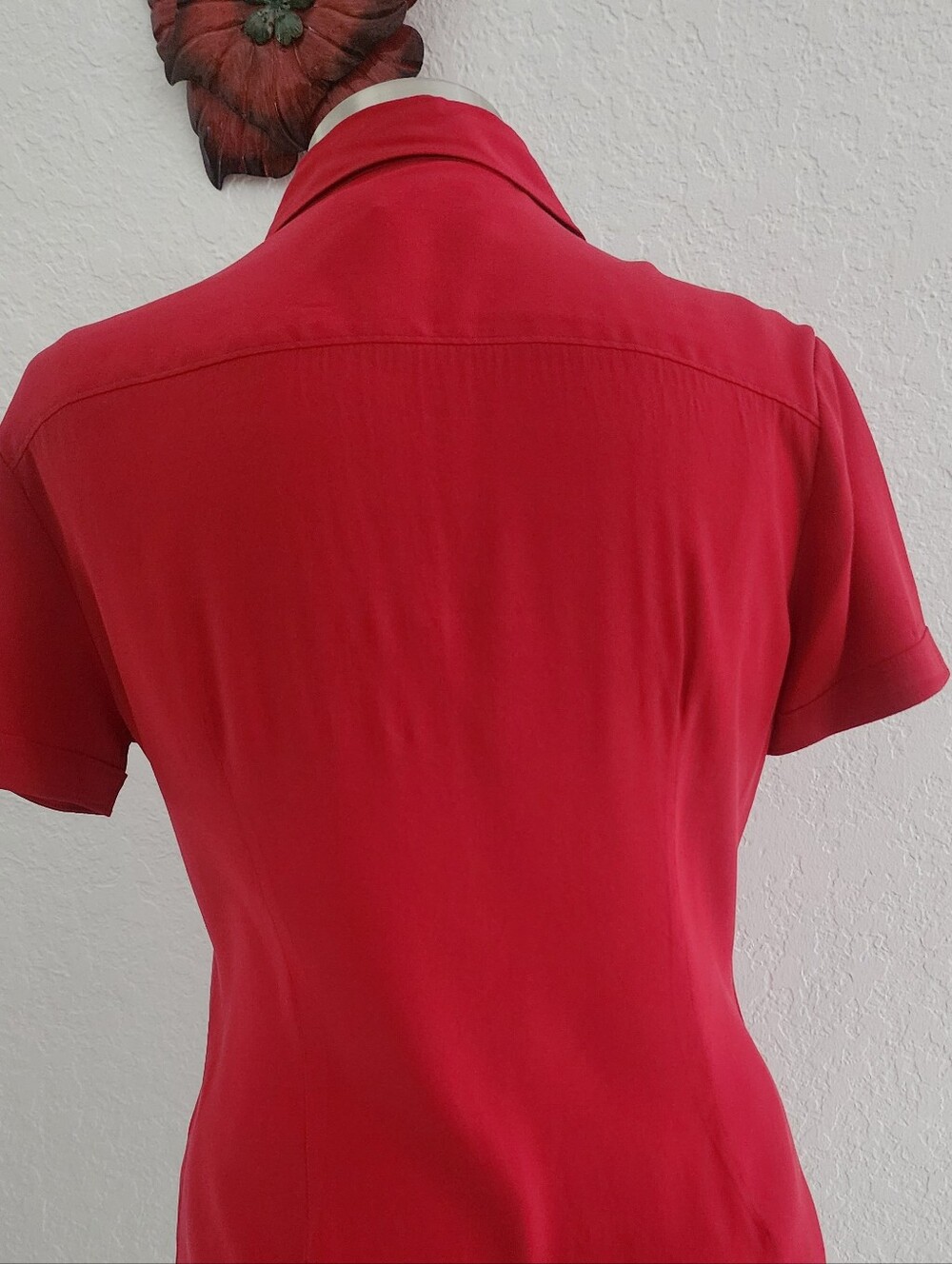 EXPRESS | Red Top - Picture 8 of 15